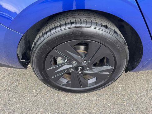 Used 2021 Hyundai Elantra SEL w/ Convenience Package image 38