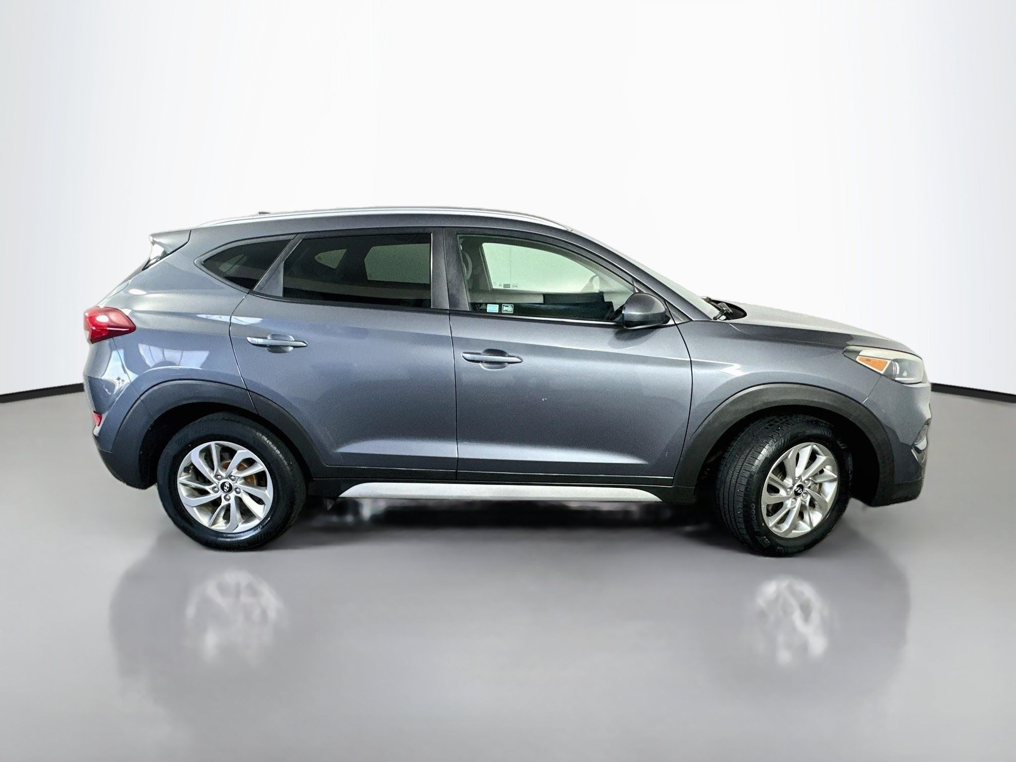 Used 2018 Hyundai Tucson SEL FWD image 8
