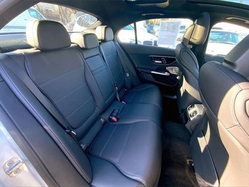 Used 2025 Mercedes-Benz C 300 4MATIC Sedan image 16