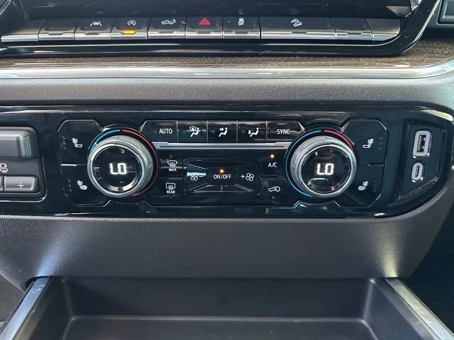 Used 2024 Chevrolet Silverado 1500 LT Trail Boss w/ Convenience Package II AWD/4WD image 20