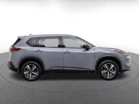 Used 2026 Nissan Rogue SL FWD image 8