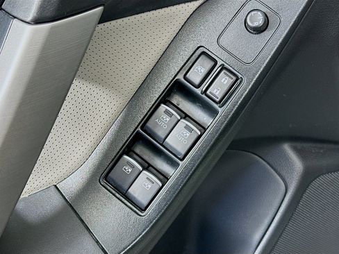 Used 2018 Subaru Forester 2.5i Limited image 15