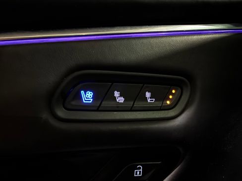 Used 2023 Cadillac Escalade V image 38