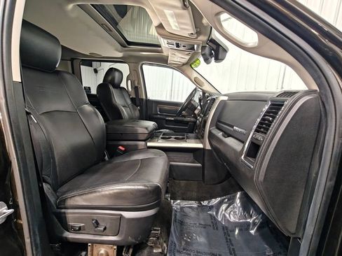 Used 2014 RAM 2500 Laramie w/ Convenience Group AWD/4WD image 34