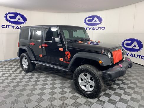 Used 2017 Jeep Wrangler Unlimited Sport AWD/4WD image 1