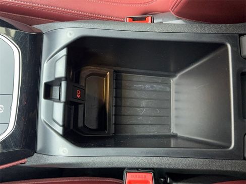 Used 2023 BMW X4 M40i w/ Premium Package image 34