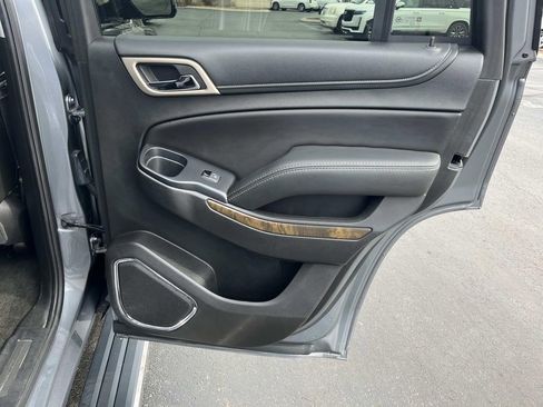 Used 2018 GMC Yukon Denali w/ Denali Ultimate Package image 19