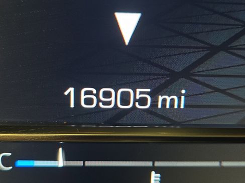 Used 2024 GMC Sierra 2500 Denali Ultimate image 19