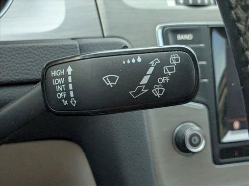 Used 2015 Volkswagen Golf TDI SE image 7