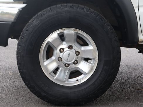 Used 2003 Toyota Tacoma 4x4 Regular Cab image 28