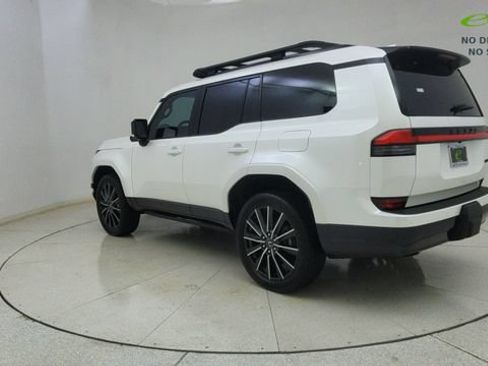 Used 2024 Lexus GX 550 w/ Accessory Package (31) AWD/4WD image 73