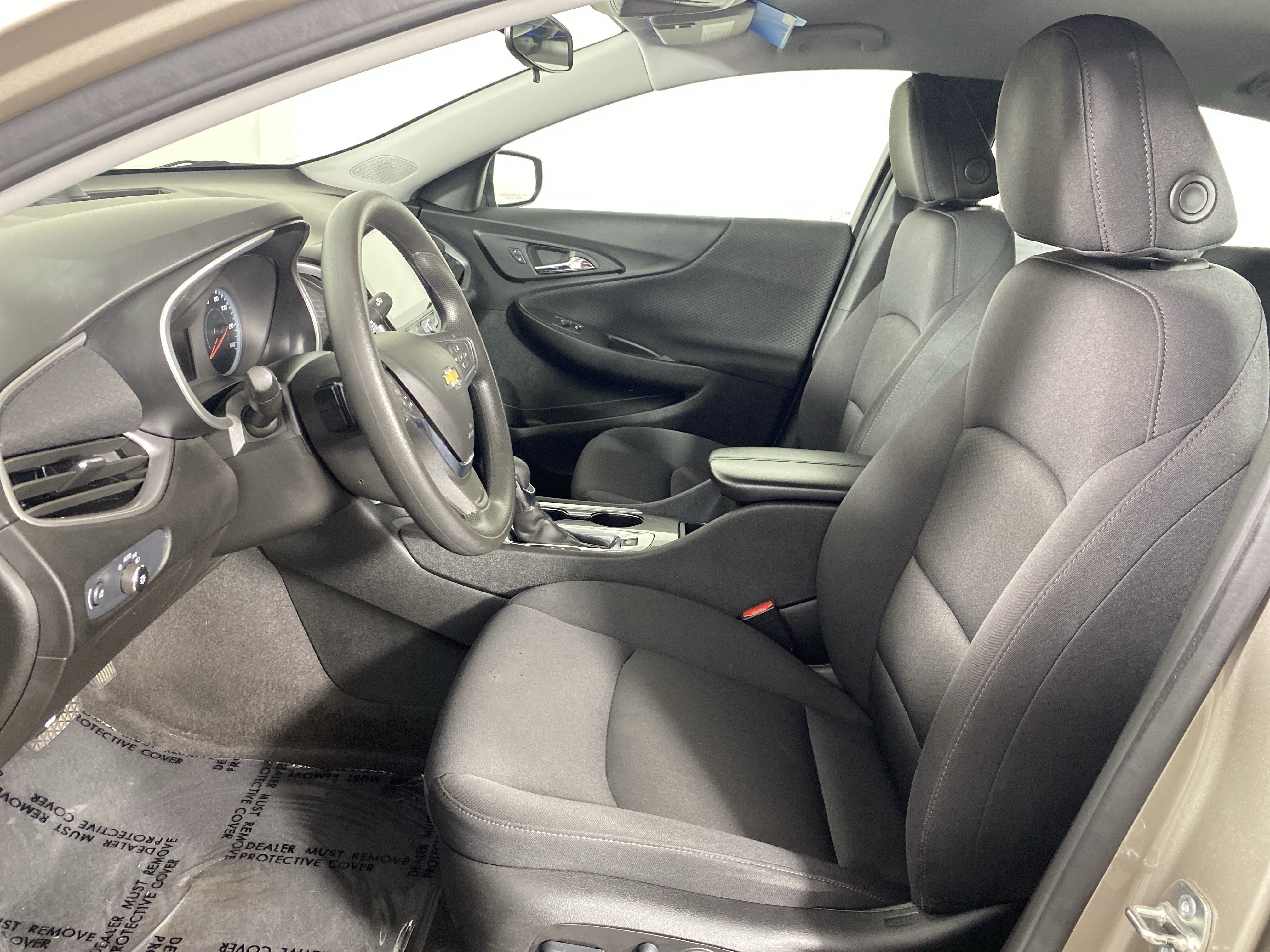 Used 2025 Chevrolet Malibu LT FWD image 15