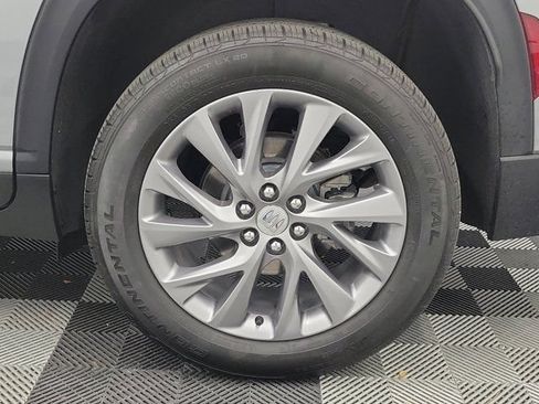 Used 2025 Buick Enclave Preferred FWD image 10