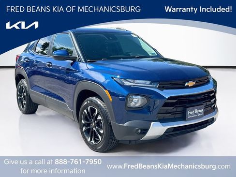 Used 2022 Chevrolet TrailBlazer LT AWD/4WD image 1