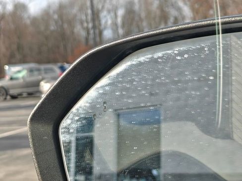 Used 2022 Hyundai Palisade SEL w/ Premium Package image 17