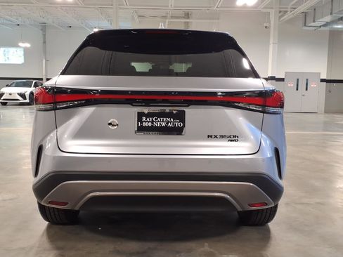New 2026 Lexus RX 350h AWD/4WD image 15