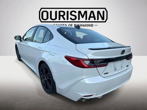 Used 2025 Toyota Camry XSE image 5