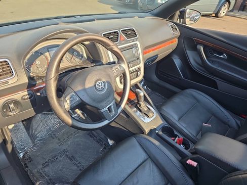 Used 2012 Volkswagen Eos Lux image 22