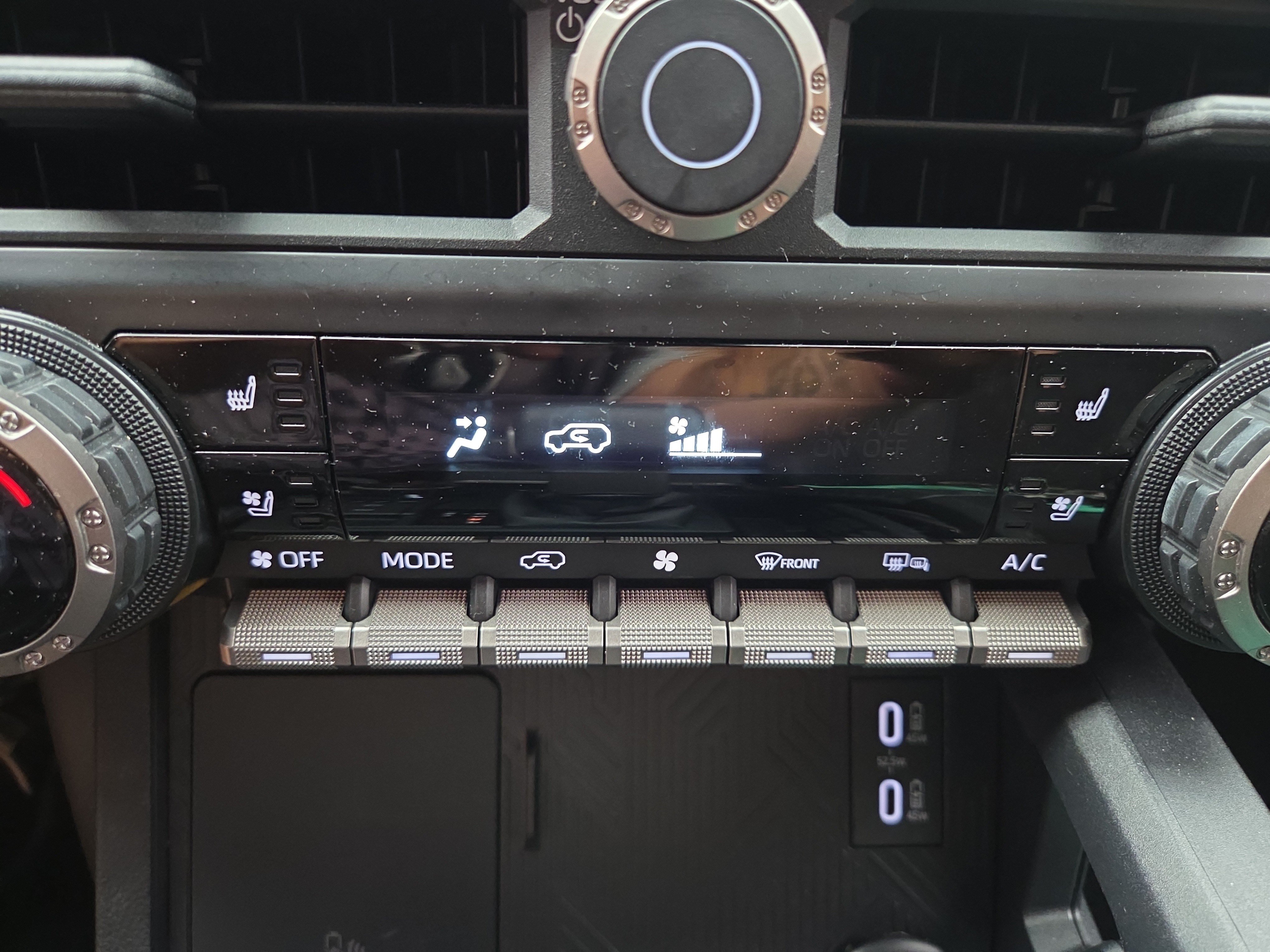 Used 2026 Toyota 4Runner Platinum AWD/4WD image 14