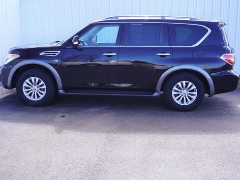 Used 2019 Nissan Armada SV w/ Driver Package AWD/4WD image 3