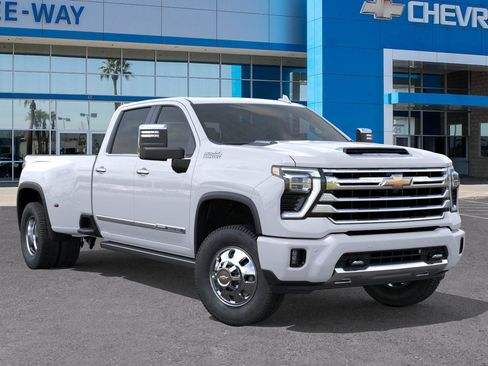 New 2026 Chevrolet Silverado 3500 High Country w/ High Country Premium Package AWD/4WD image 26