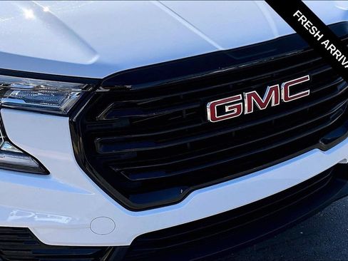 Used 2022 GMC Terrain SLE w/ Driver Convenience Package AWD/4WD image 31