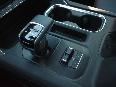 Used 2025 GMC Sierra 1500 Denali image 31