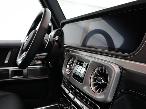 Used 2024 Mercedes-Benz G 63 AMG 4MATIC image 25