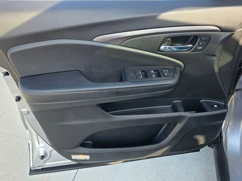 Certified 2023 Honda Ridgeline RTL-E image 23