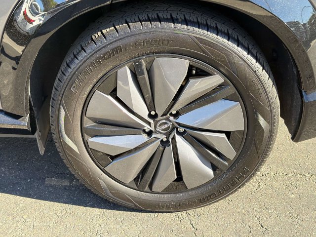Certified 2024 Nissan Ariya FWD image 9