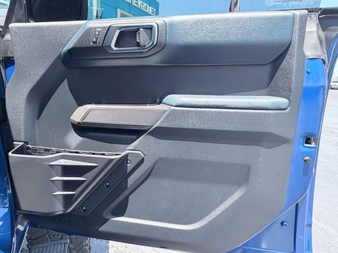 Used 2021 Ford Bronco First Edition AWD/4WD image 27
