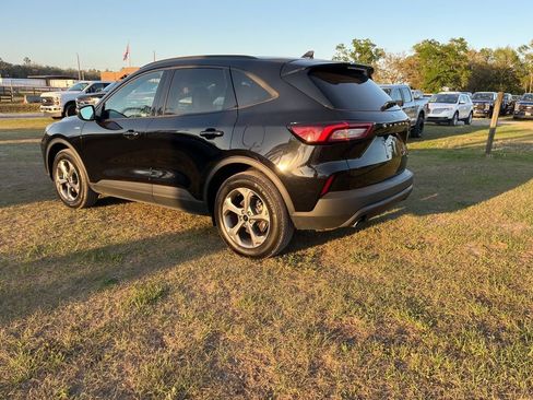 Used 2025 Ford Escape ST-Line image 4