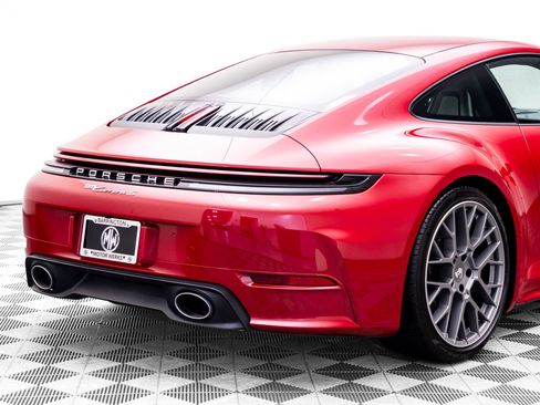 Certified 2025 Porsche 911 Carrera S RWD image 28