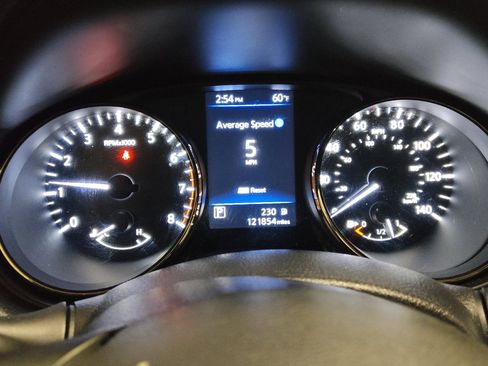 Used 2019 Nissan Rogue S image 23