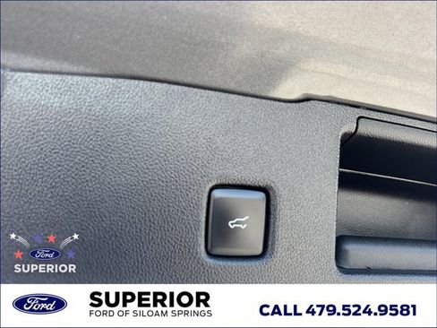 Used 2025 Ford Escape Active w/ Tech Pack #1 FWD image 7