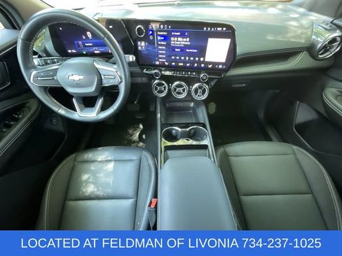 Used 2024 Chevrolet Blazer EV LT AWD/4WD image 19
