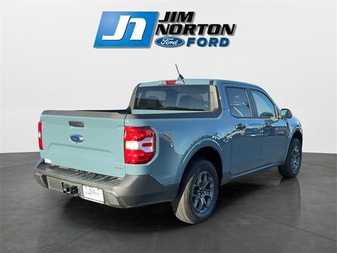 Used 2022 Ford Maverick XLT w/ Equipment Group 300A Standard image 3