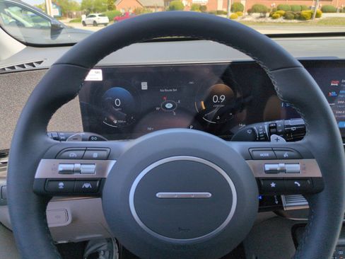 New 2026 Hyundai Kona Limited FWD image 18