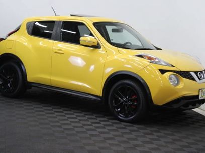 Used 2016 Nissan Juke SV w/ Cold Weather Package