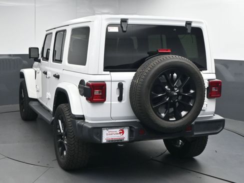Used 2021 Jeep Wrangler Unlimited Sahara image 7