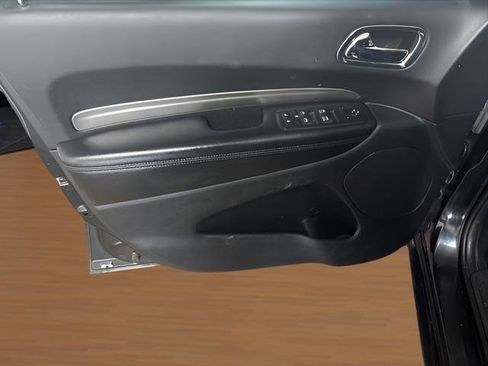 Used 2013 Dodge Durango SXT w/ Blacktop Pkg RWD image 10