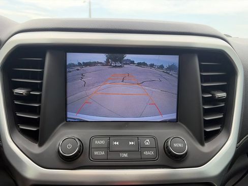 Used 2017 GMC Acadia SLT FWD image 20