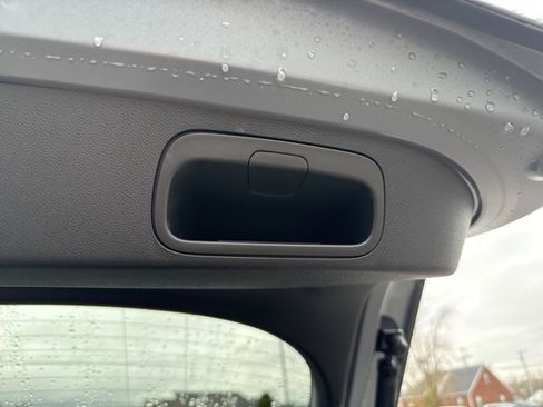 New 2026 Buick Envista Preferred image 13