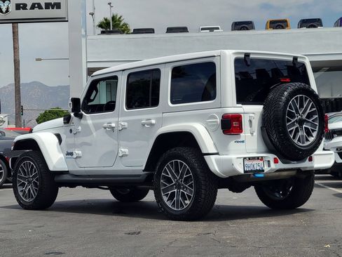Used 2024 Jeep Wrangler High Altitude AWD/4WD image 2