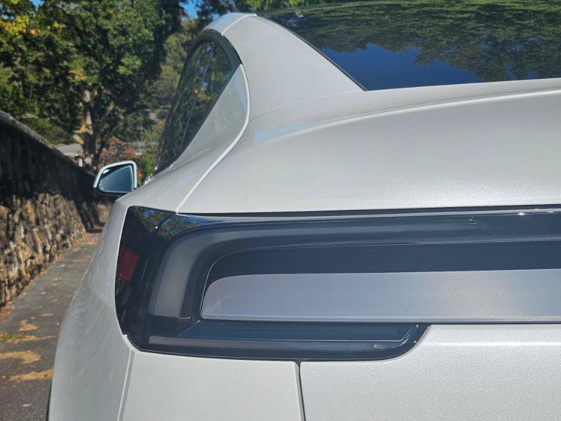 Used 2026 Tesla Model Y AWD image 29