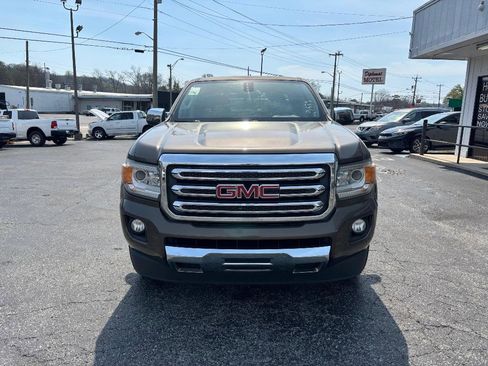 Used 2015 GMC Canyon SLT image 3
