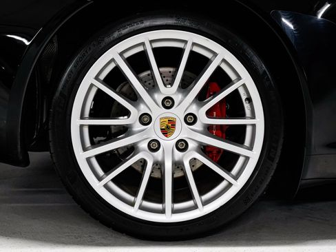 Used 2006 Porsche 911 Carrera S RWD image 43
