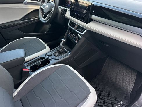 New 2026 Volkswagen Taos SE AWD/4WD image 14