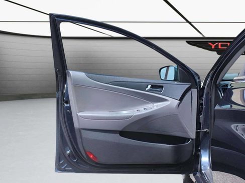 Used 2011 Hyundai Sonata SE image 14