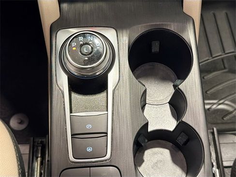 Used 2022 Ford Escape SEL image 15